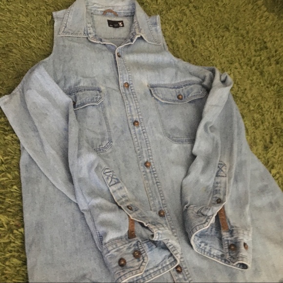 Urban Renewal vintage cold shoulder denim button - Picture 1 of 7